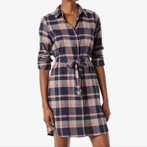 Nwt goodthreads flannel relaxed fit Belted shirt dress navy tartan